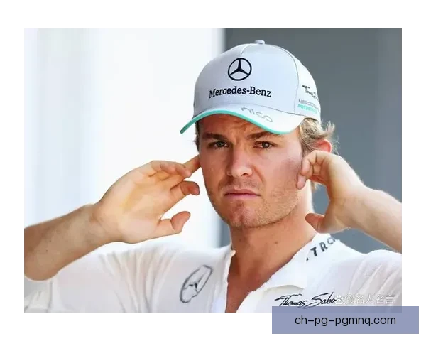 F1车手技术细节揭秘：为何车速能超过300kmh？