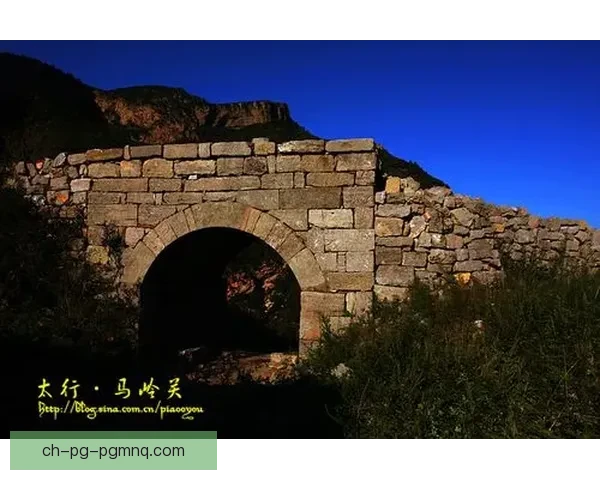 征战群峰：挑战极限的登山杯赛