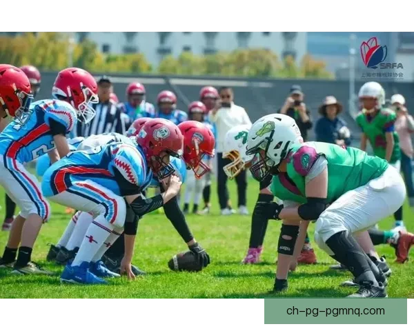 激战橄榄球场：公开赛带给你无限激情